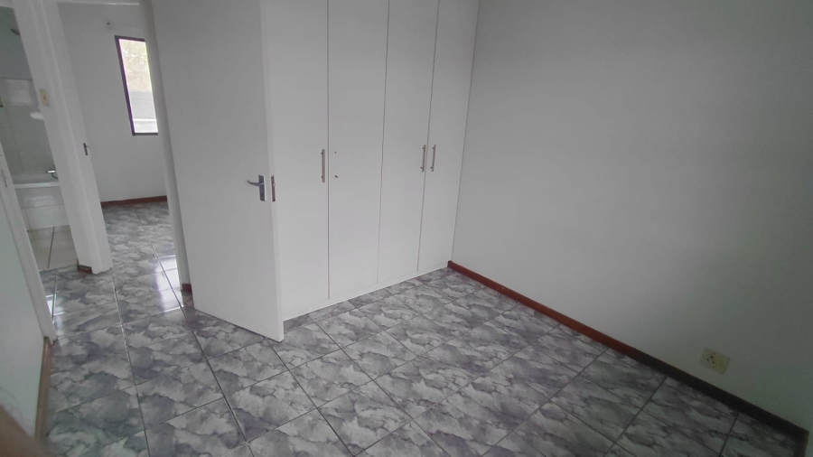 To Let 2 Bedroom Property for Rent in Quigney Eastern Cape